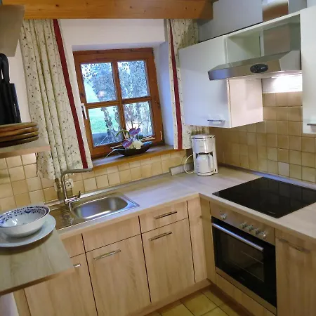 Michael Apartment Bobrach